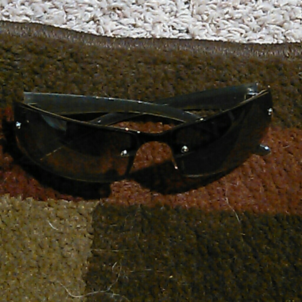 J Lo sunglasses