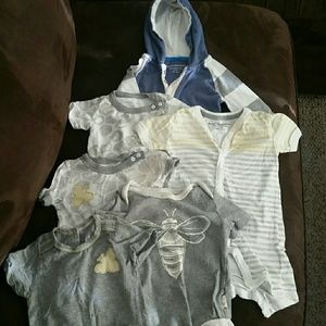 Burts bee's baby lot organic GUC **6 pieces**