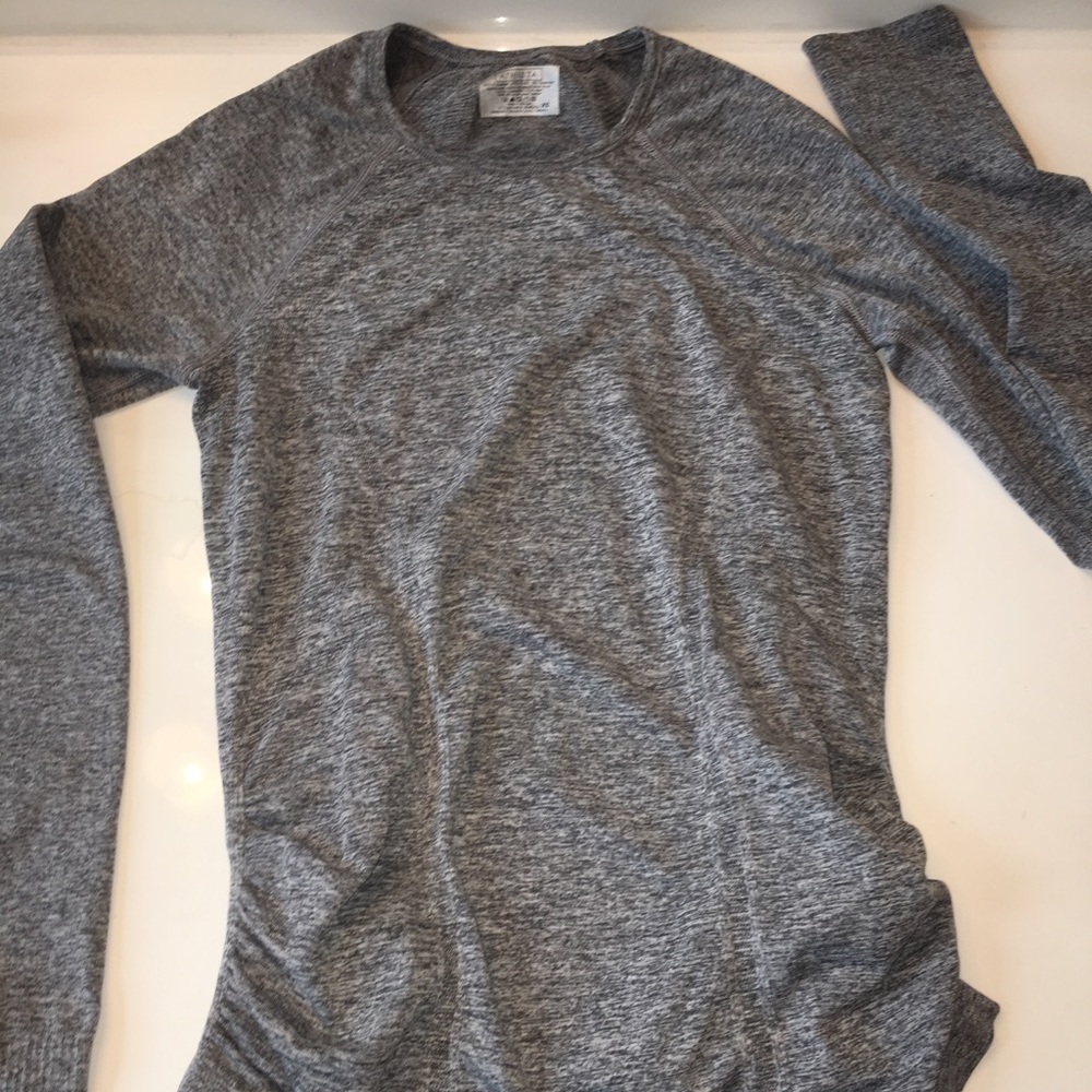 Athleta Long Sleeve
