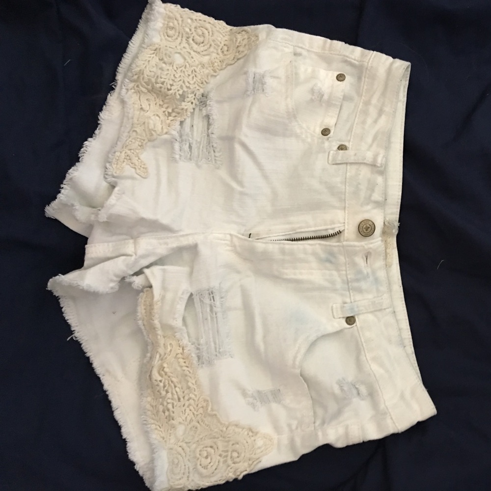 Altar'd state white shorts