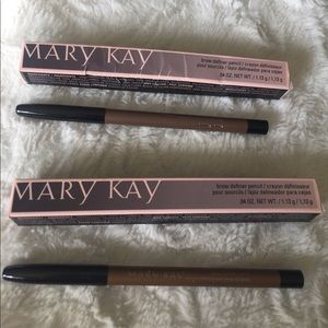 Lot of two Mary Kay brow definer pencils - BNIB