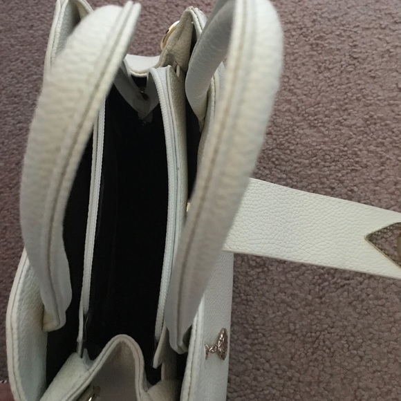 Purse - Picture 3 of 3