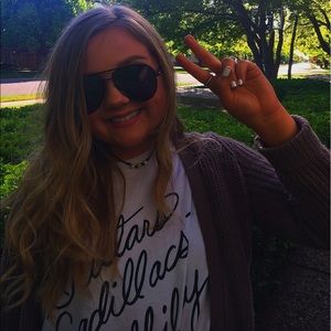 Meet your Posher, Abby