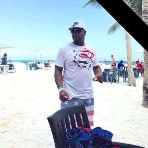 Meet your Posher, Raymond