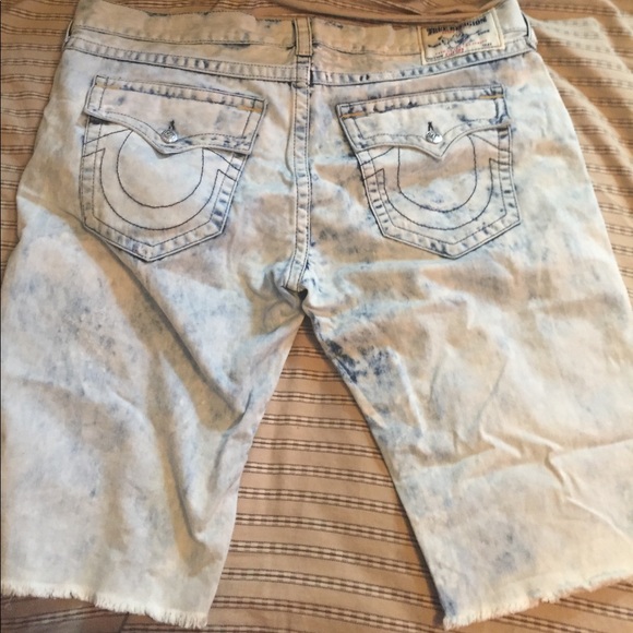 Jean shorts - Picture 2 of 4