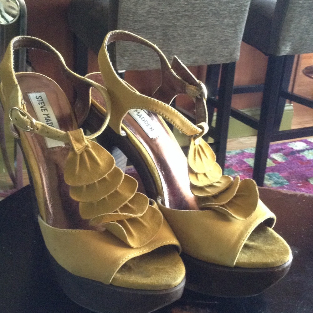 MUSTARD SUEDE PLATFORMS