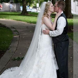 Meet your Posher, Alison