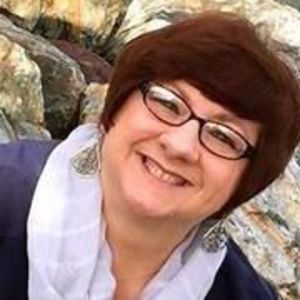 Meet your Posher, Marianne