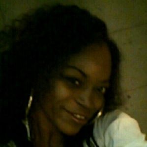 Meet your Posher, Derricka