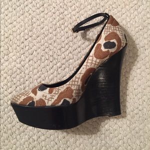 Burberry Prorsum platform floral cloth wedge heels