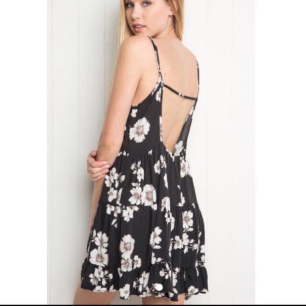 Brandy Melville Floral Jada!