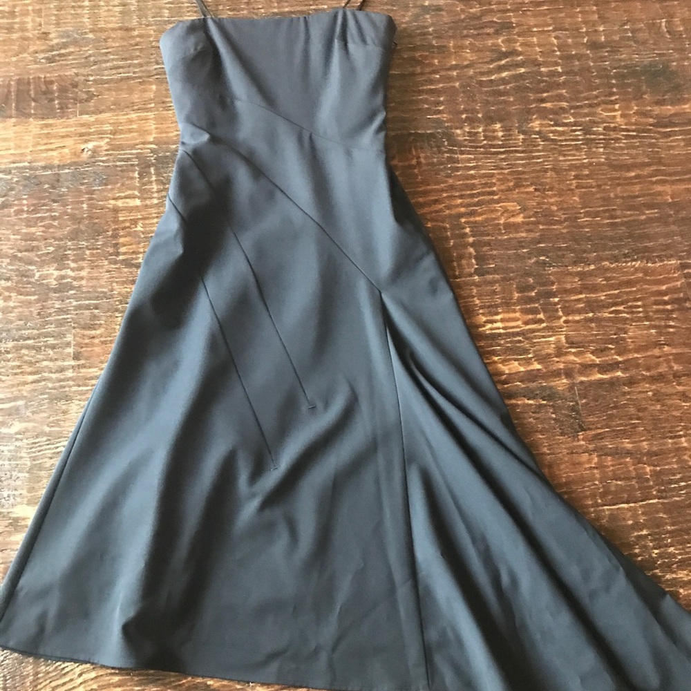 BCBG MAXAZRIA strapless dress for all occasions.