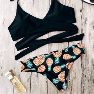 Brand new: Pineapple bikini bottoms🍍🍍