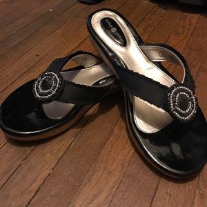 Lindsay Phillips SitchFlops Black