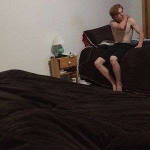 Meet your Posher, Eli