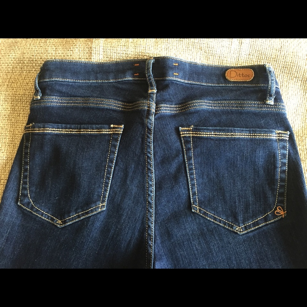Ditto skinny jeans size 26