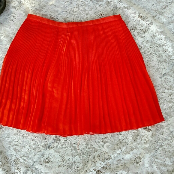 Heart Crush Orange Sz 3 Jr Accordion Mini Skirt. - Picture 2 of 7