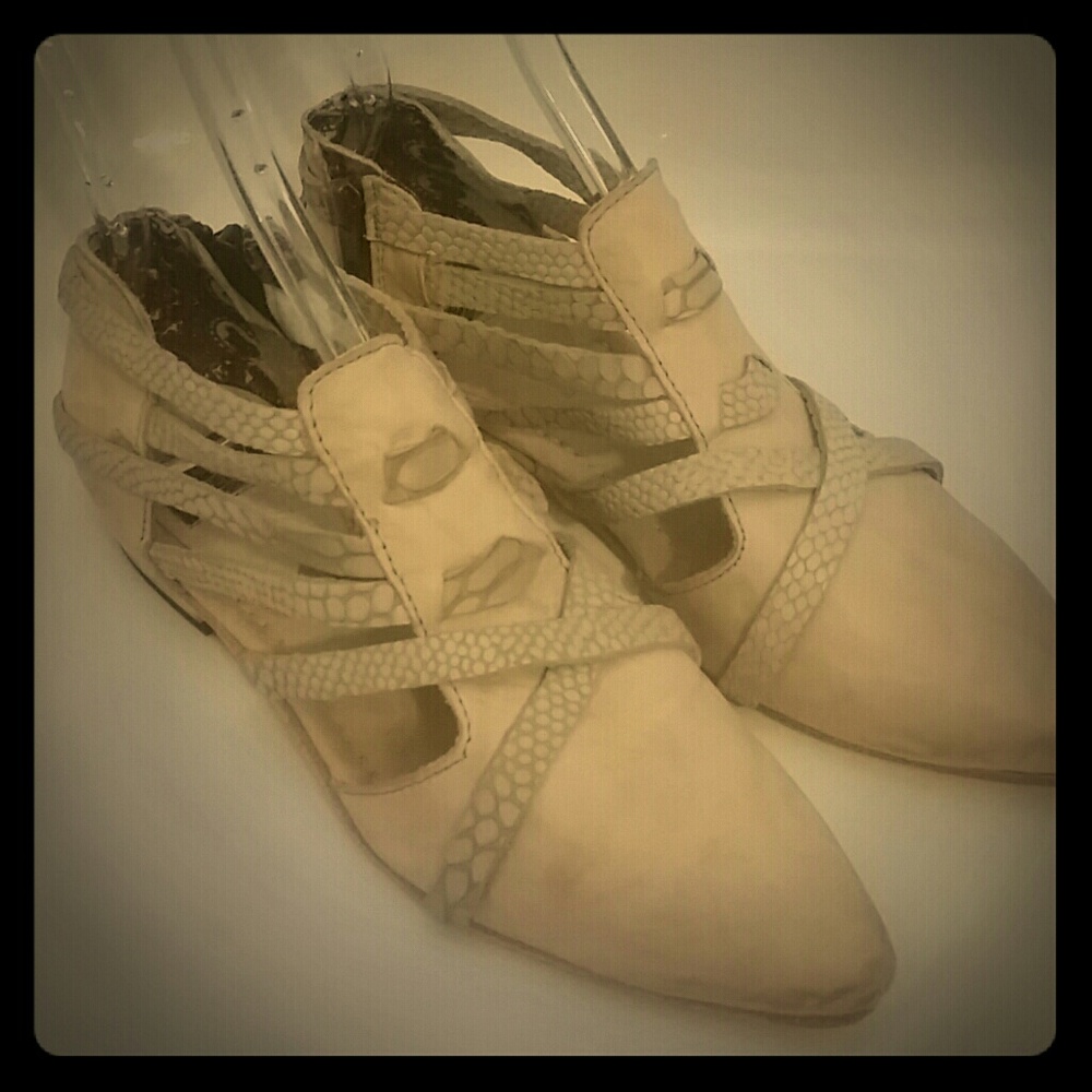 FREEBIRD Emory Strappy Bootie
