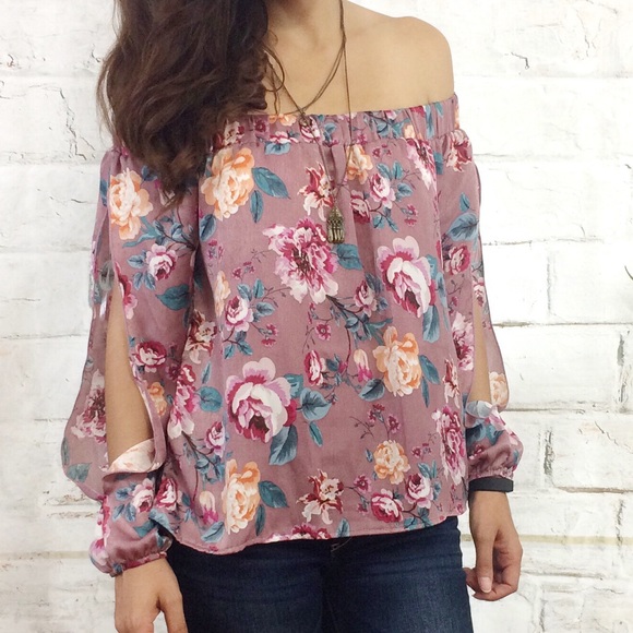 Floral Print Top - Picture 2 of 3