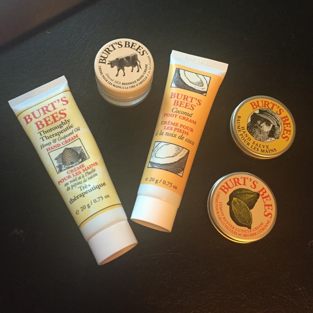 Burts bees hand and feet set
