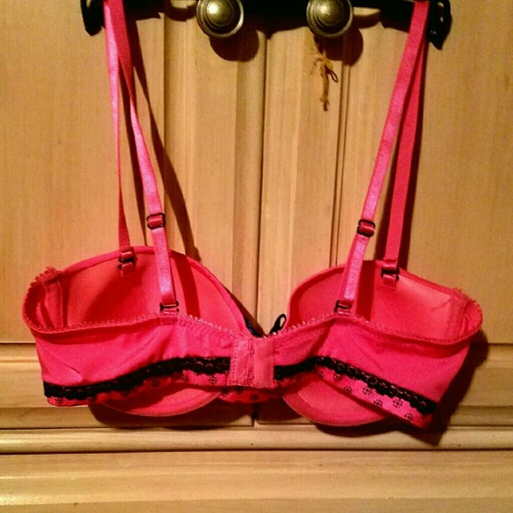 BNWOT Black fushia sz 34 C BRA - Picture 2 of 4
