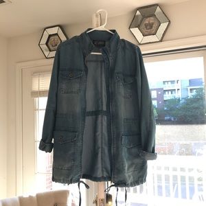Light denim jacket perfect for fall transition