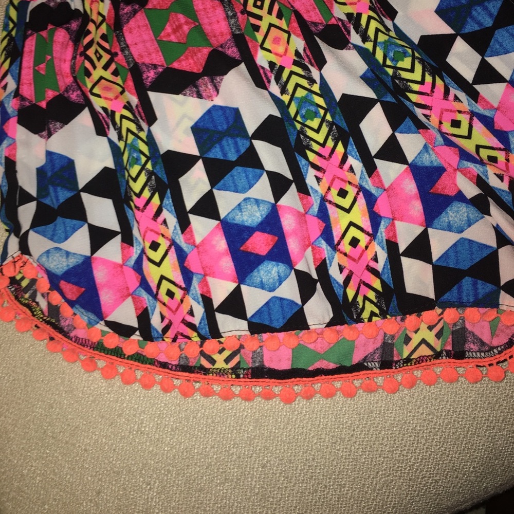 Multicolor Shorts - Picture 2 of 3