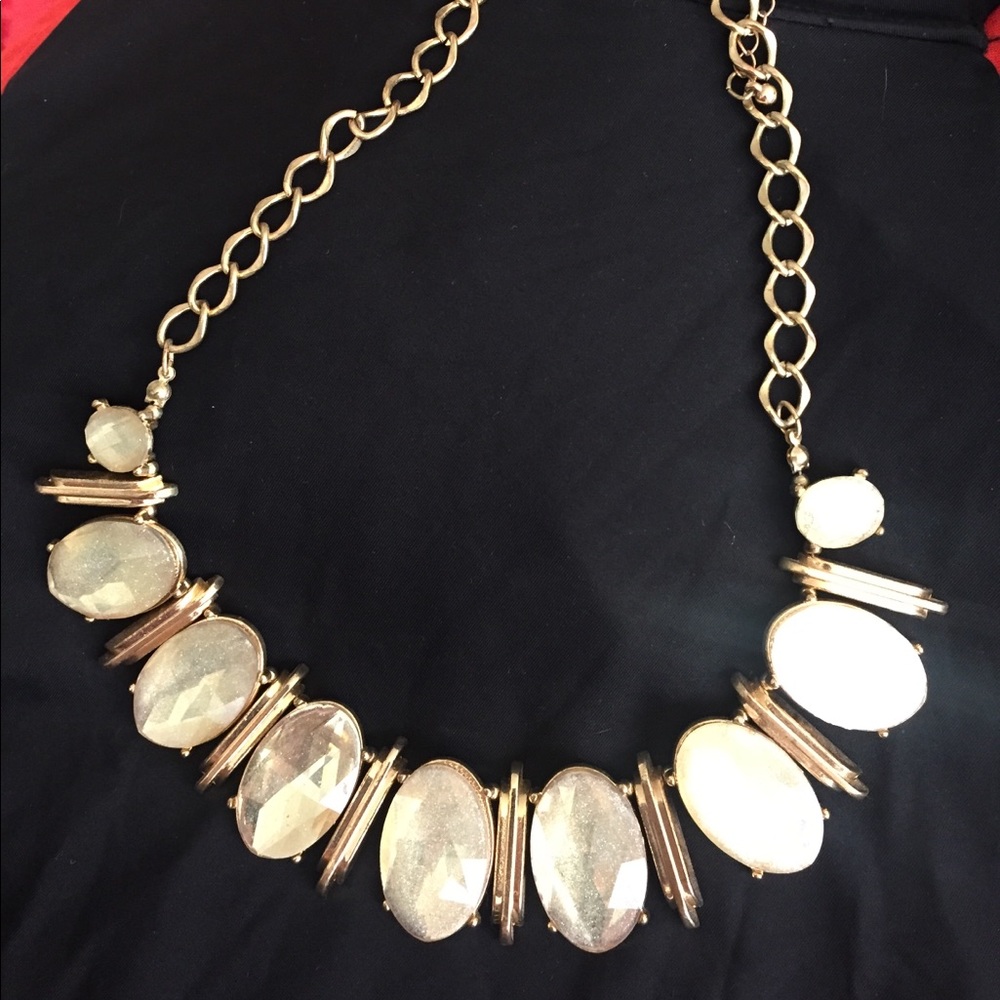 Beautiful chunky necklace