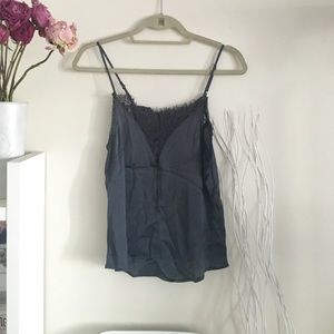 Silky Grey Cami  w/ Lace 👄