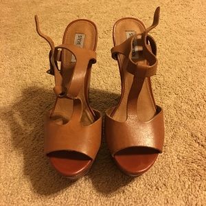 Brown Steve Madden wedges