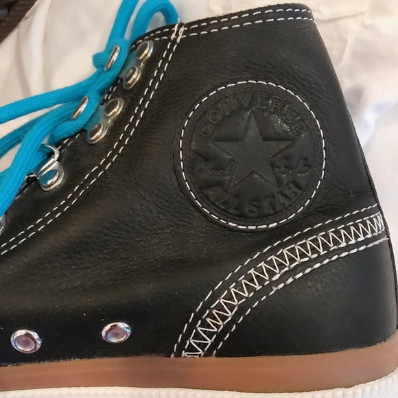 ❌SOLD❌ Converse Black Leather High-Tops - Picture 3 of 5