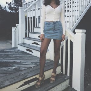 Light wash jean skirt