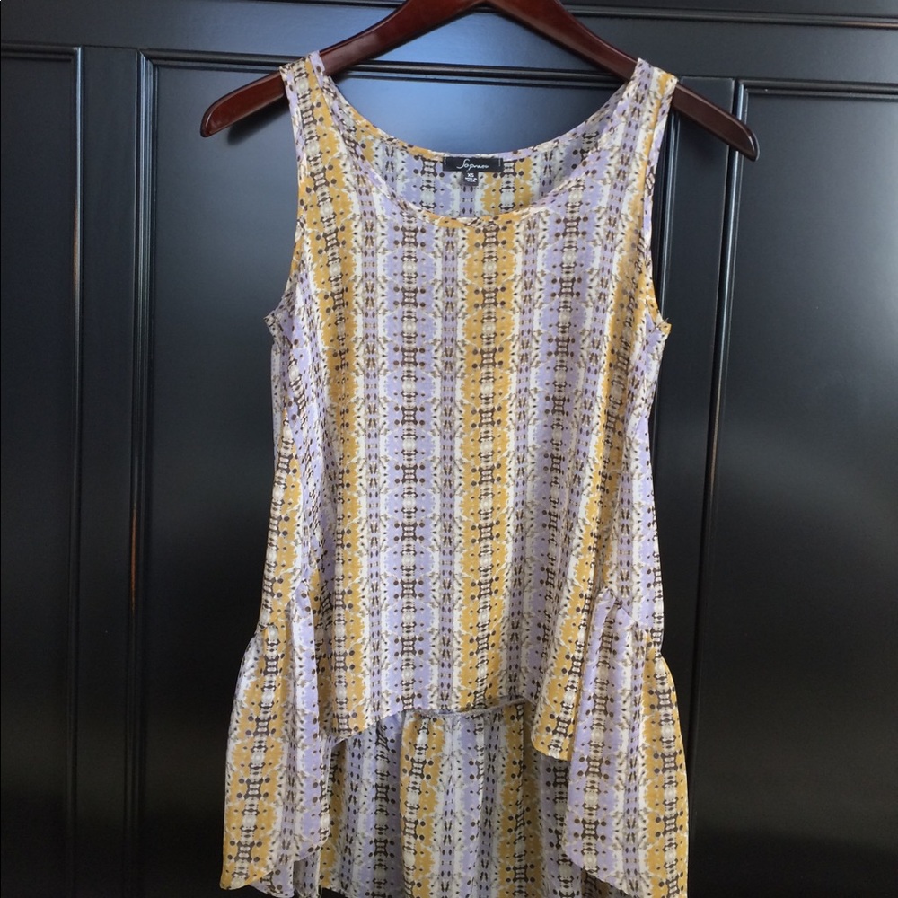 Sleeveless print blouse