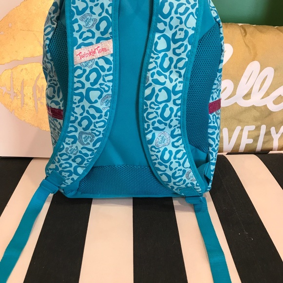 Backpack - Picture 3 of 5