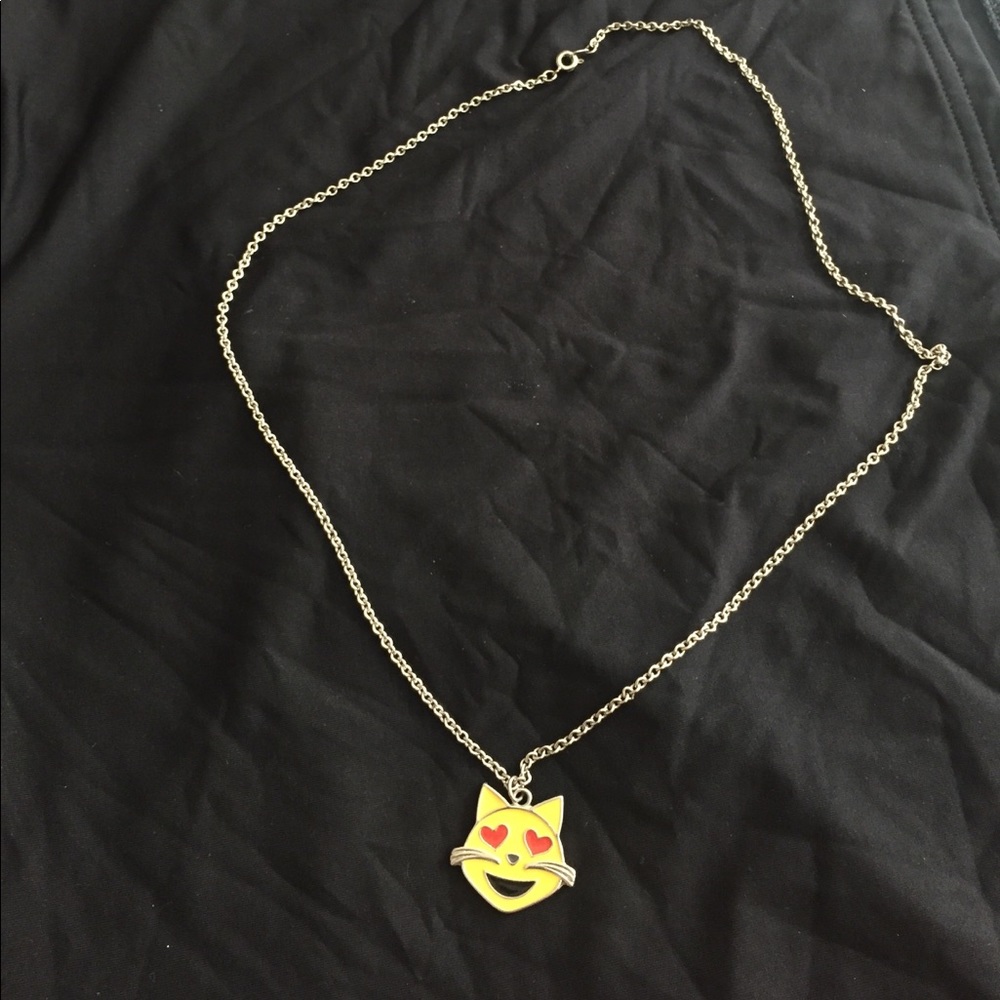 Emoji cat necklace