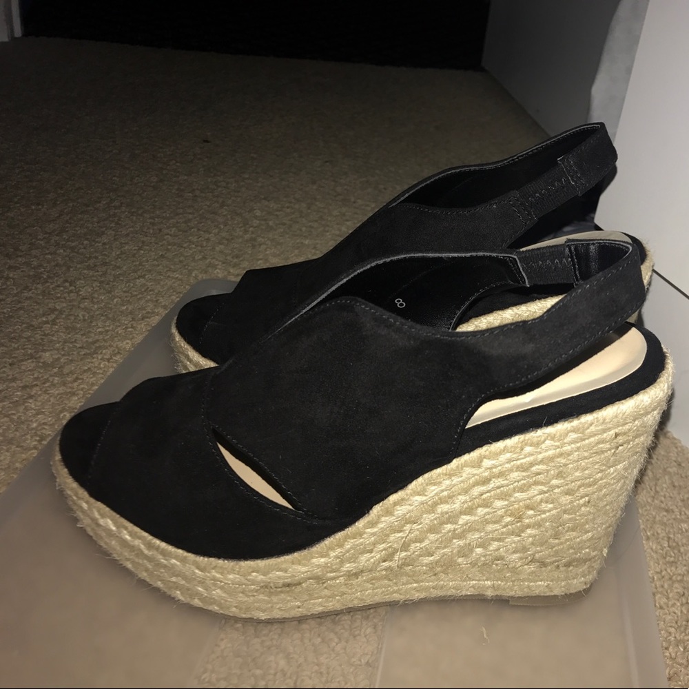 NWOT Athena Alexander Grande Wedge Sandals