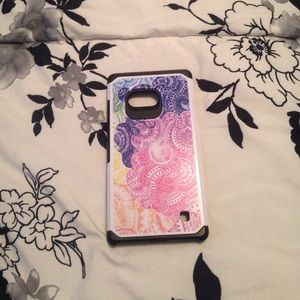 Microsoft Lumina 735 case