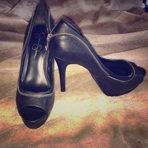 Jessica Simpson black heels