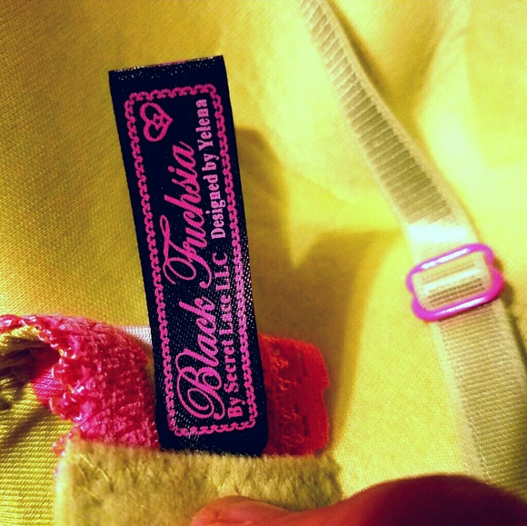 Black Fushia sz 34c bnwot bra - Picture 3 of 3