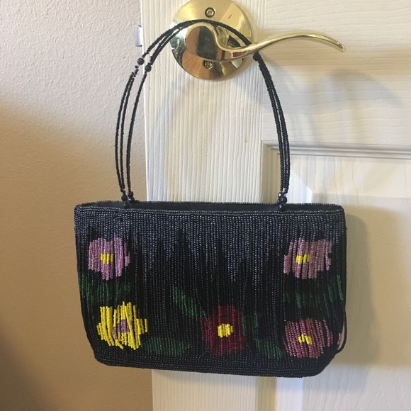 Beaded purse - Picture 3 of 7