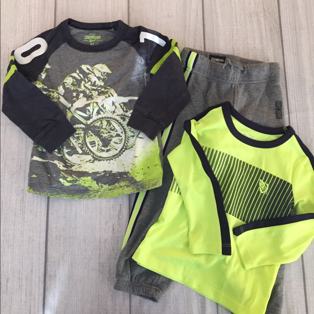 Boys 2T/3T Osh Kosh Racing Outfit