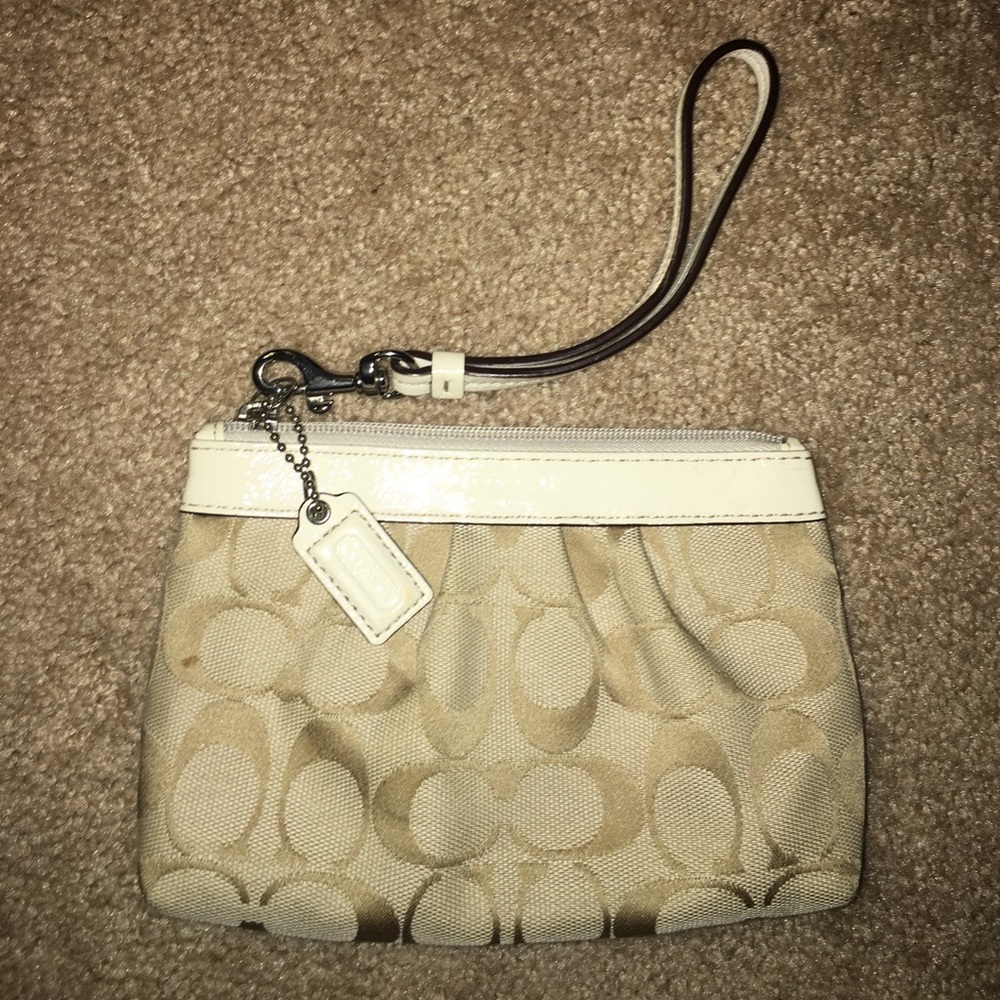 ▪️COACH Wristlet▪️