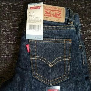Levis Jeans