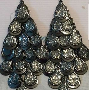 "Metallic" by Premier Designs