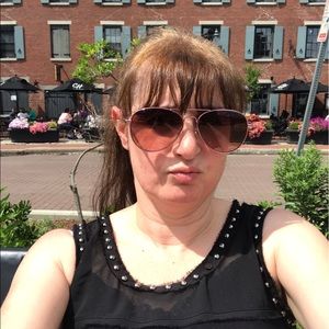 Meet your Posher, Kellie