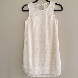 NWT Monteau Los Angeles Lace Dress