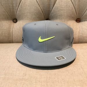 Nike Dri-Fit True Tour golf hat S/M Unisex, new!