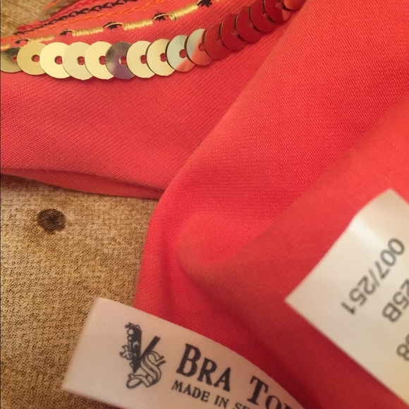 Victoria's Secret halter top - Picture 6 of 8