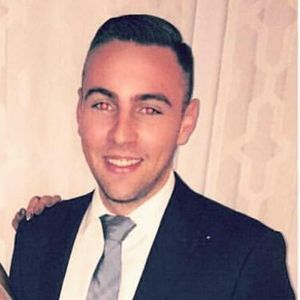 Meet your Posher, Christopher