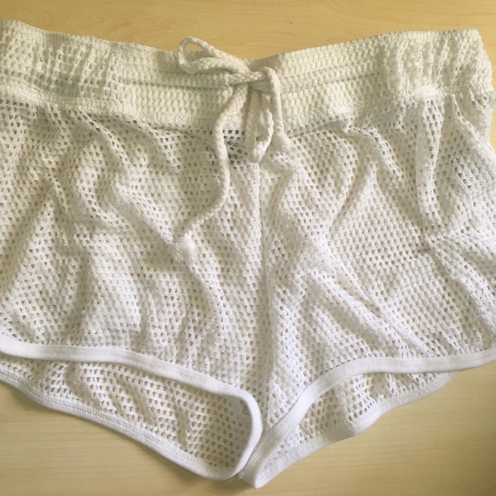 Forever 21 white shorts